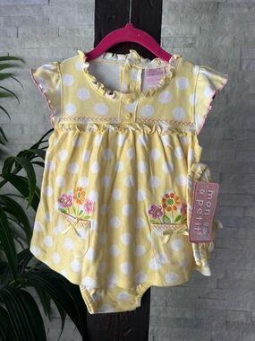 mon petit Cotton yellow polka dot Floral baby dress romper Size 24M New Tags